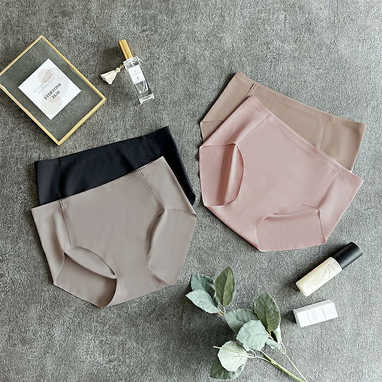 ブラデリス シームレスビキニ